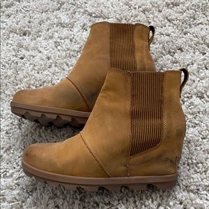 Sorel Joan of Artic wedge boots